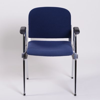 chair with arm rest